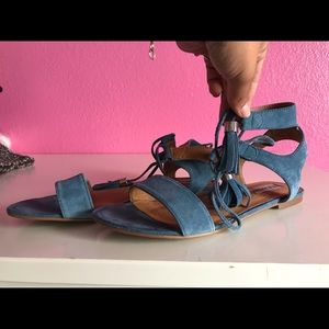 Steve Madden Elivait Sandals